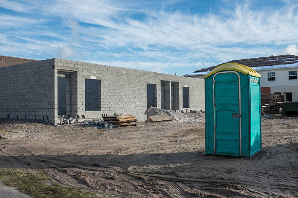 Affordable portable toilet rental in Higginsville, MO